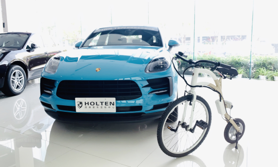 皓騰豪車定制中心保時(shí)捷Macan展廳現(xiàn)車特別活動(dòng)47